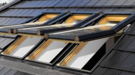 Światło wprost z natury – okna dachowe Skylight Premium