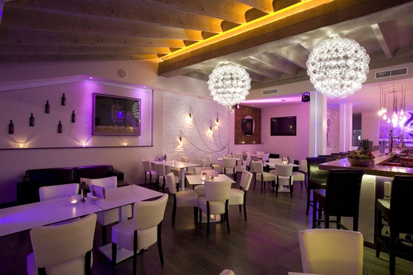 Lampy Puff-Buff w przestrzeniach hotelowych i restauracyjnych