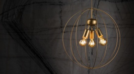 Nowość! Lampa BULLET marki Nowodvorski Lighting – design na okrągło LIFESTYLE, Dom - Nowoczesny design kojarzy nam się zwykle z minimalizmem i prostotą. Utrzymane w takiej estetyce aranżacje nie muszą być jednak pozbawione szykownych, dekoracyjnych elementów wyposażenia.