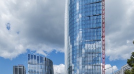 Record-breaking lease on the Polish office market at Mennica Legacy Tower BIZNES, Nieruchomości - Record-breaking lease on the Polish office market at Mennica Legacy Tower