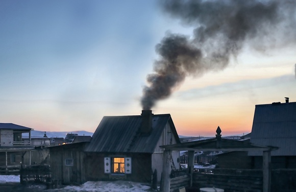 W powietrzu już czuć smog. Rekuperacja w domu może nas przed nim uchronić